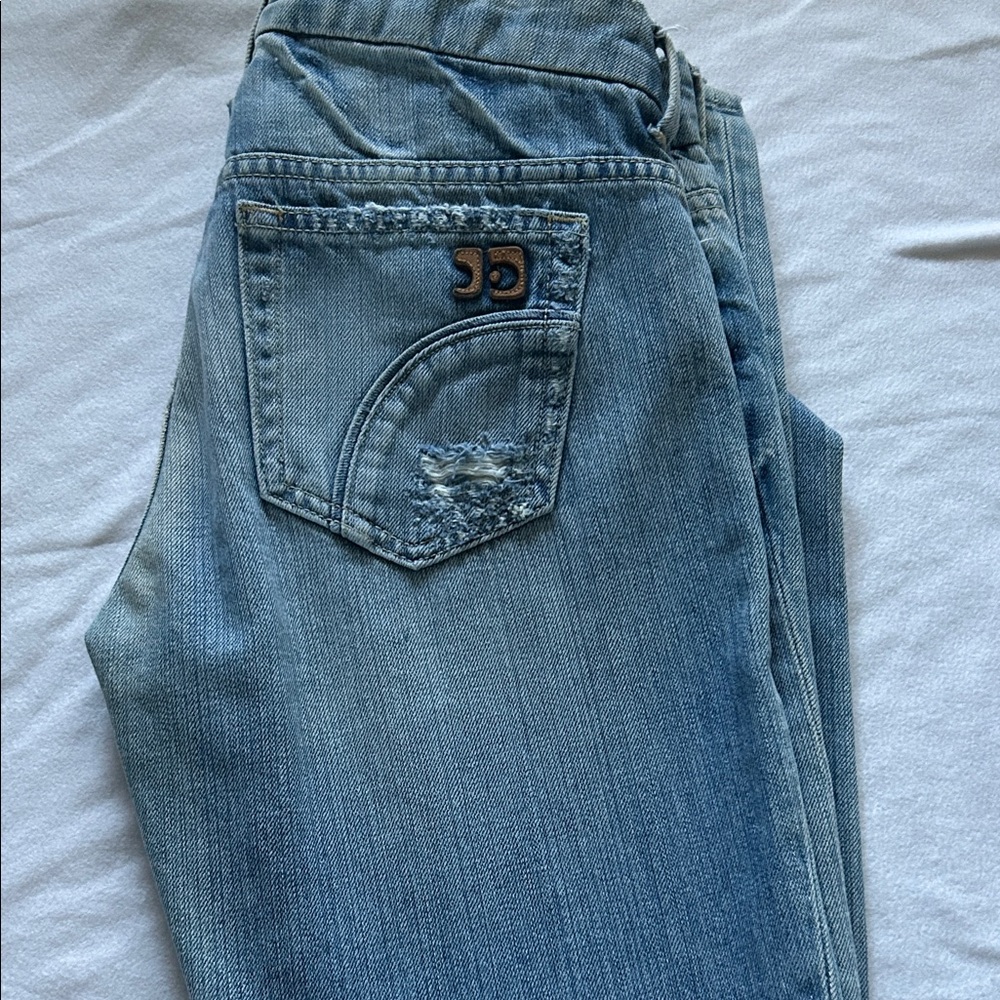 JOE’S boot cut light denim. Loved and worn in. Adds character! Looks great.